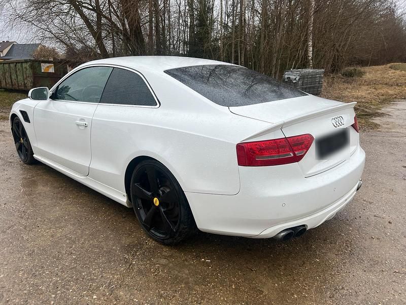 Second-hand Audi A5 270 CP (198 kW) 2010 Alb Coupe
