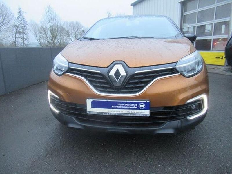 Gebraucht Renault Captur LIMITED 90 PS (66 kW) 2020 Orange SUV