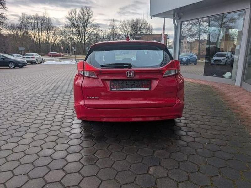 Gebraucht Honda Civic Elegance 141 PS (103 kW) 2016 Rot Kombi
