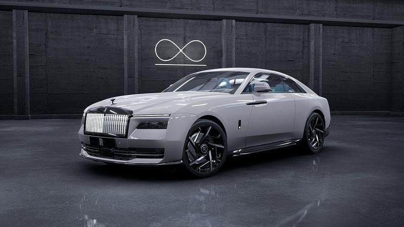 Grau Neu 2025 Rolls Royce Spectre Limousine | 535.500 € (Etwas zu teuer) - Bild 1/4