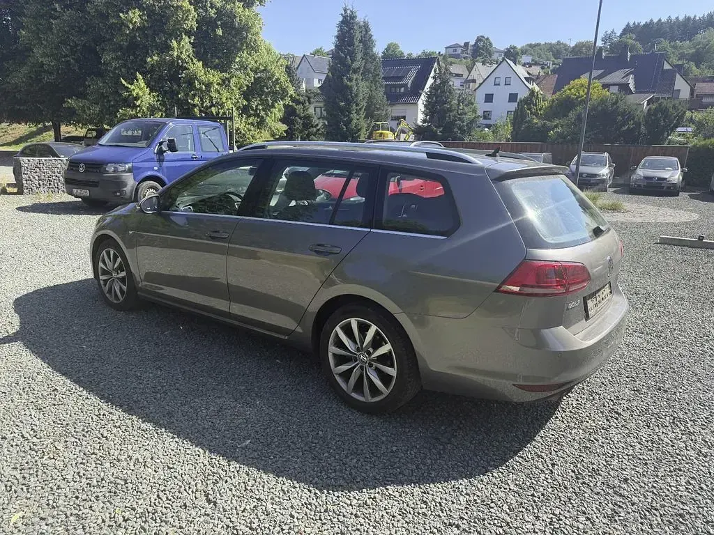 Gebraucht VW Golf VII Highline 150 PS (110 kW) 2015 Grau Kombi