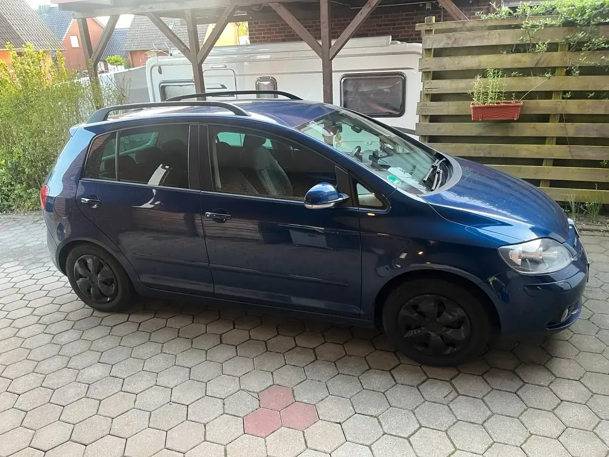 Gebraucht VW Golf Plus Cross 105 PS (77 kW) 2008 Blau Van / Kleinbus