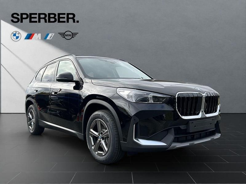 Neu BMW X1 Efficient Dynamics 245 PS (180 kW) 2025 Schwarz SUV