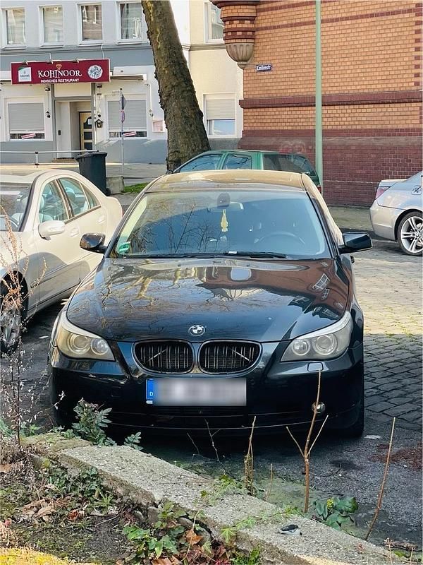 Schwarz Gebraucht 2005 BMW 525 Limousine | 3.855 € (Fairer Preis) - Bild 1/4