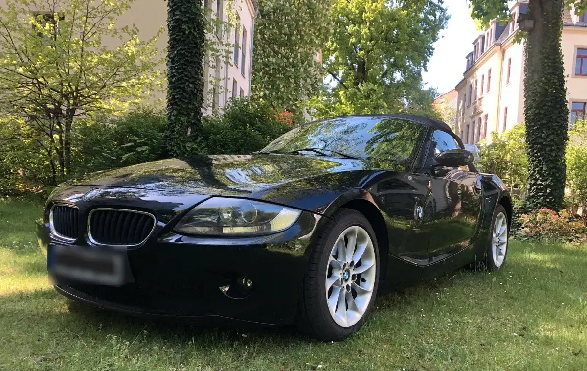 Gebraucht BMW Z4 170 PS (125 kW) 2005 Schwarz Cabrio