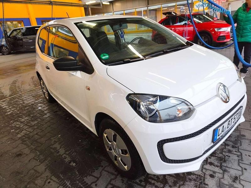 Weiß Gebraucht 2015 VW up! CLUB Kleinwagen | 3.450 € (Guter Preis) - Bild 1/4