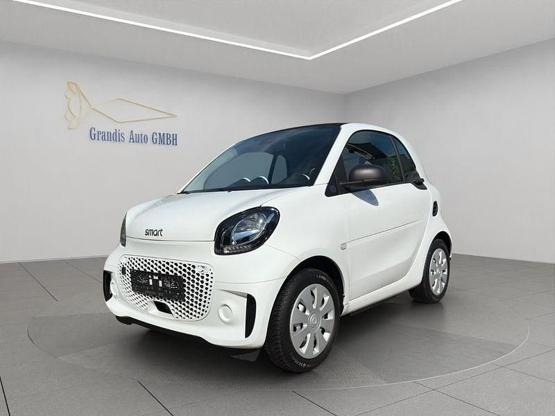 Weiß Gebraucht 2020 Smart ForTwo Electric Drive Coupé | 7.777 € (Fairer Preis) - Bild 1/4