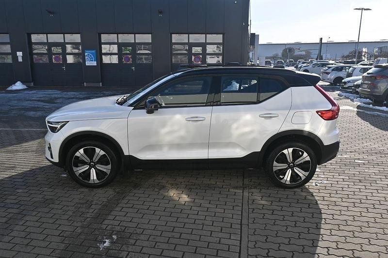 Gebraucht Volvo XC40 Core 169 kW (231 PS) 2022 Weiß SUV