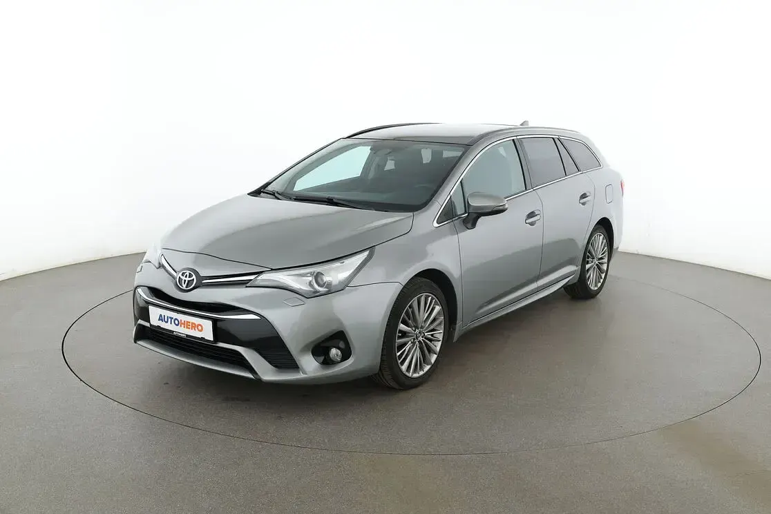Gebraucht Toyota Avensis Edition 147 PS (108 kW) 2015 Kombi