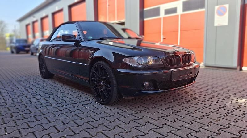 Gebraucht BMW 318 Cabriolet 143 PS (105 kW) 2003 Schwarz Cabrio