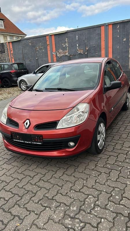 Rot Gebraucht 2006 Renault Clio III Expression Kleinwagen | 2.299 € - Bild 1/4