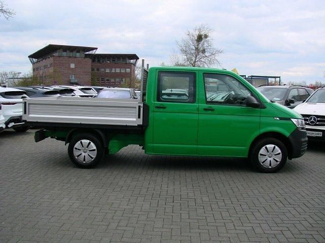 Gebraucht VW Transporter 110 PS (80 kW) 2023 Grün Van