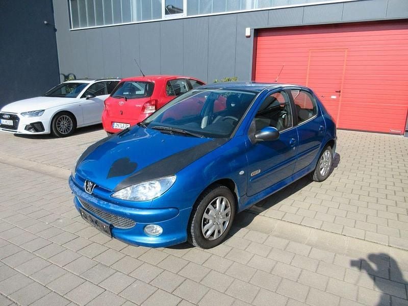 Gebraucht Peugeot 206 75 PS (55 kW) 2006 Blau Limousine