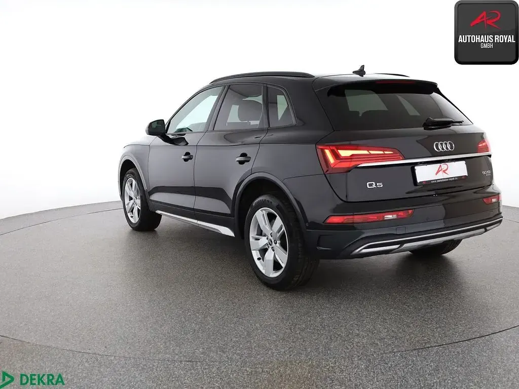 Gebraucht Audi Q5 S-Line 286 PS (210 kW) 2022 Mythosschwarz SUV