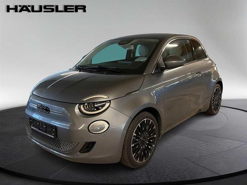 Mineral grau Gebraucht 2023 Fiat 500e La Prima Kleinwagen | 25.890 € (Etwas zu teuer) - Bild 1/4