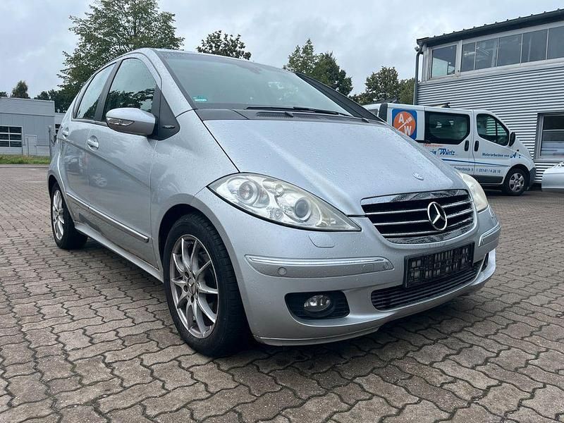 Gebraucht Mercedes A180 109 PS (80 kW) 2005 Silber Limousine