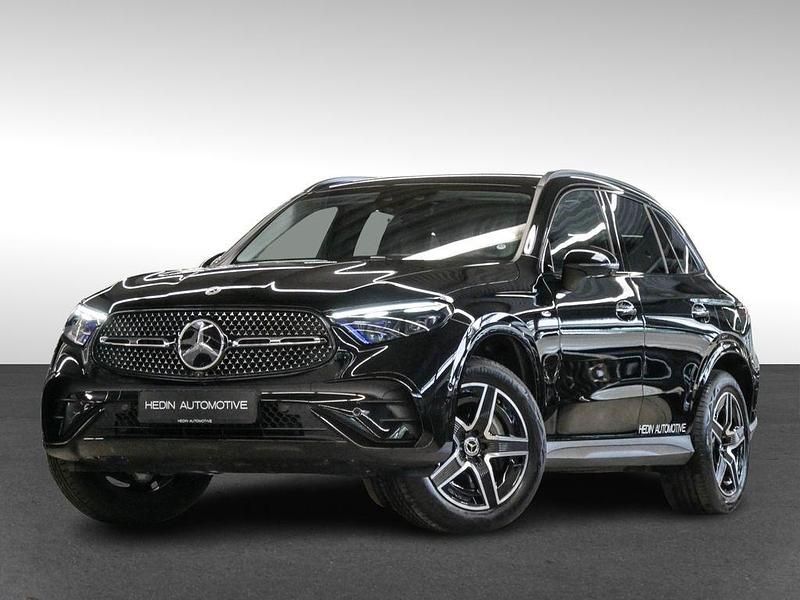 Gebraucht Mercedes GLC300e AMG 313 PS (230 kW) 2025 Schwarz SUV