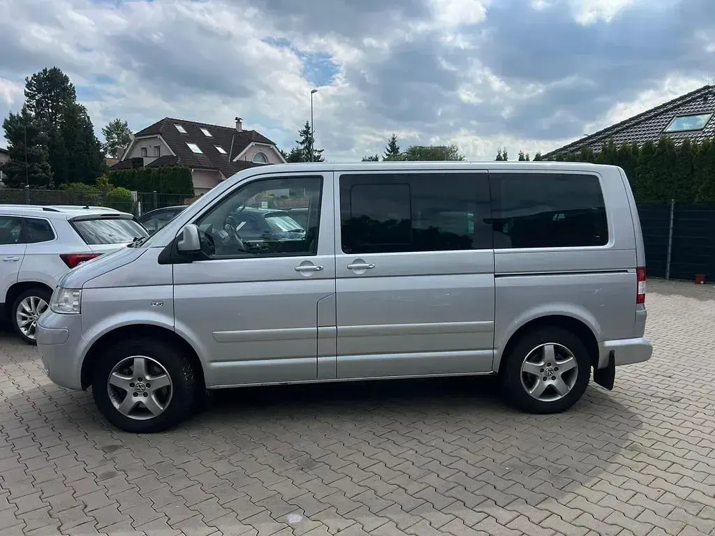 Gebraucht VW Multivan 241 PS (177 kW) 2010 Silber Van / Kleinbus