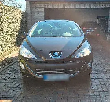 Gebraucht Peugeot 308 CC Platinum 140 PS (102 kW) 2011 Braun Cabrio