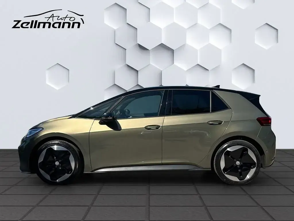 Neu VW ID.3 Pro 169 kW (231 PS) 2025 Dark olivine green schwarz Kleinwagen