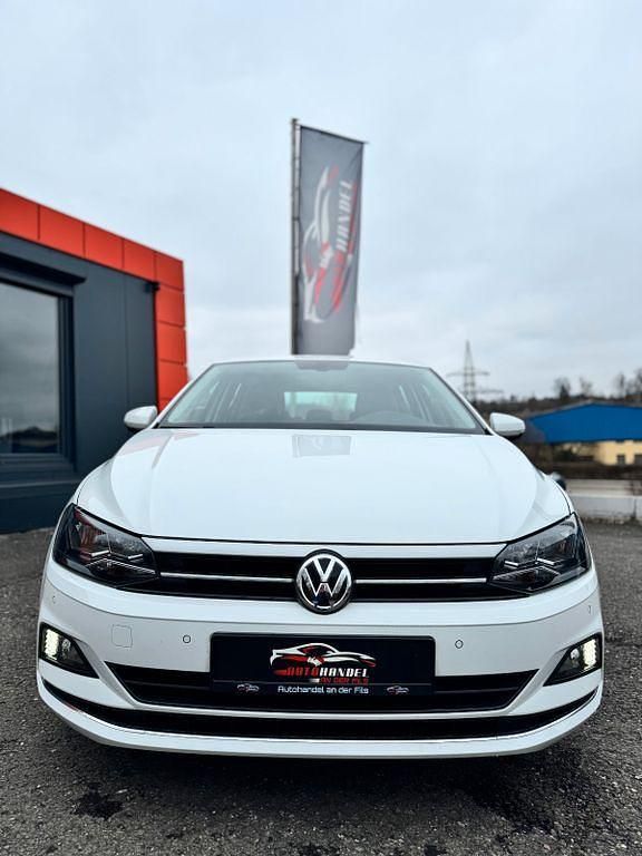 Gebraucht VW Polo Highline 90 PS (66 kW) 2019 Weiß Kleinwagen