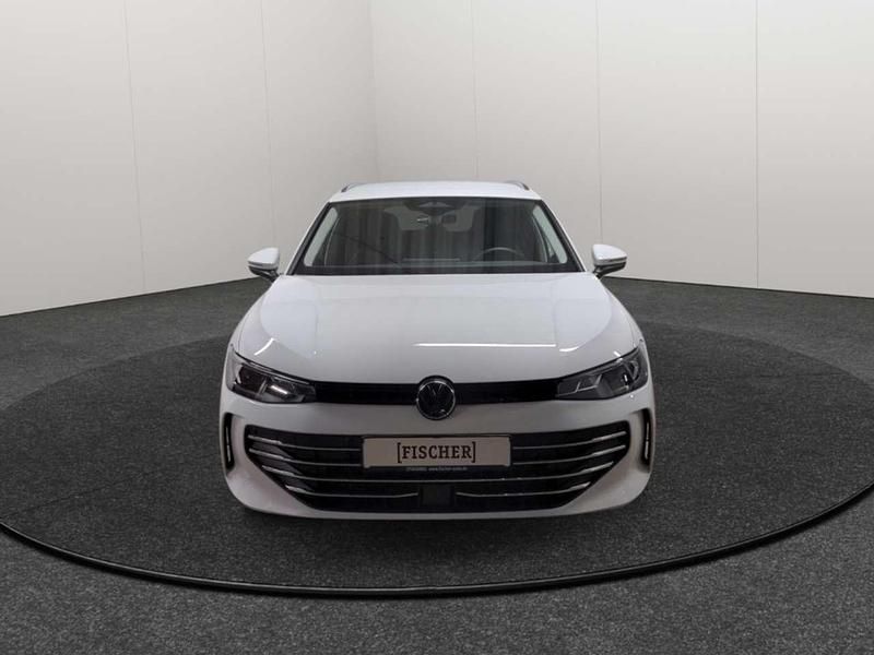 Gebraucht VW Passat Business 150 PS (110 kW) 2025 Weiss Kombi