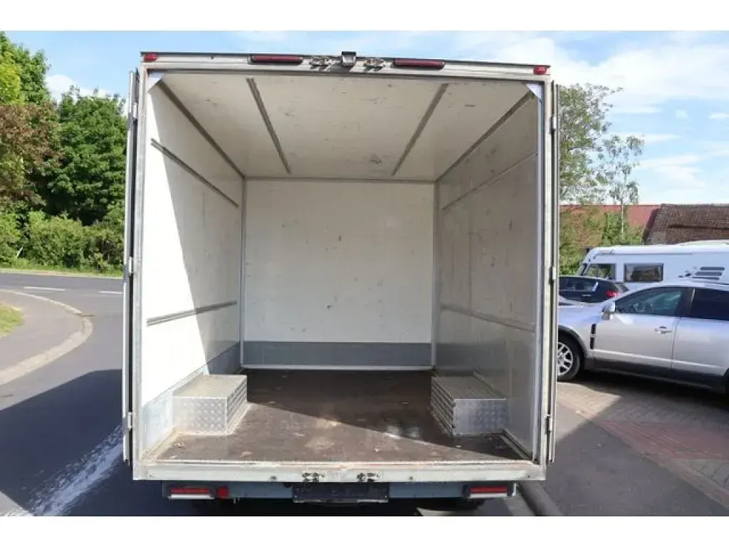 Gebraucht Mercedes Sprinter 143 PS (105 kW) 2020 Blaugrau Van