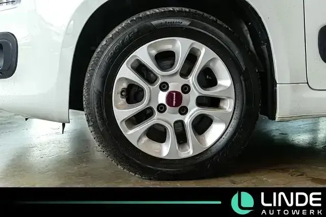 Gebraucht Fiat Panda Connect 110 PS (80 kW) 2017 Weiß Kleinwagen
