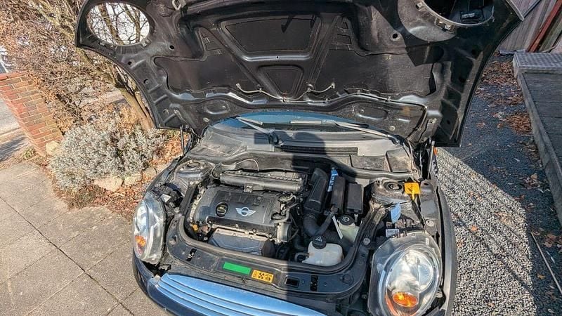 Gebraucht Mini ONE 95 PS (69 kW) 2007 Schwarz Kleinwagen