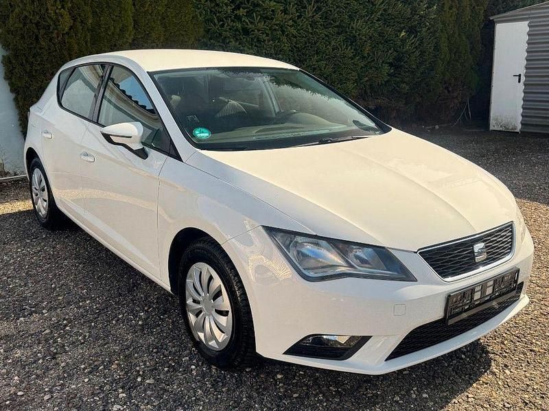 Gebraucht Seat Leon Style 105 PS (77 kW) 2013 Weiß Limousine