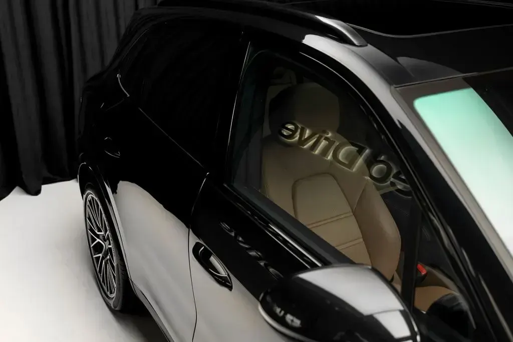 Gebraucht Porsche Cayenne Basis 340 PS (250 kW) 2020 Schwarz SUV