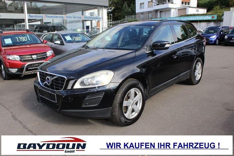 Schwarz Gebraucht 2011 Volvo XC60 Momentum SUV | 8.000 € (Fairer Preis) - Bild 1/4