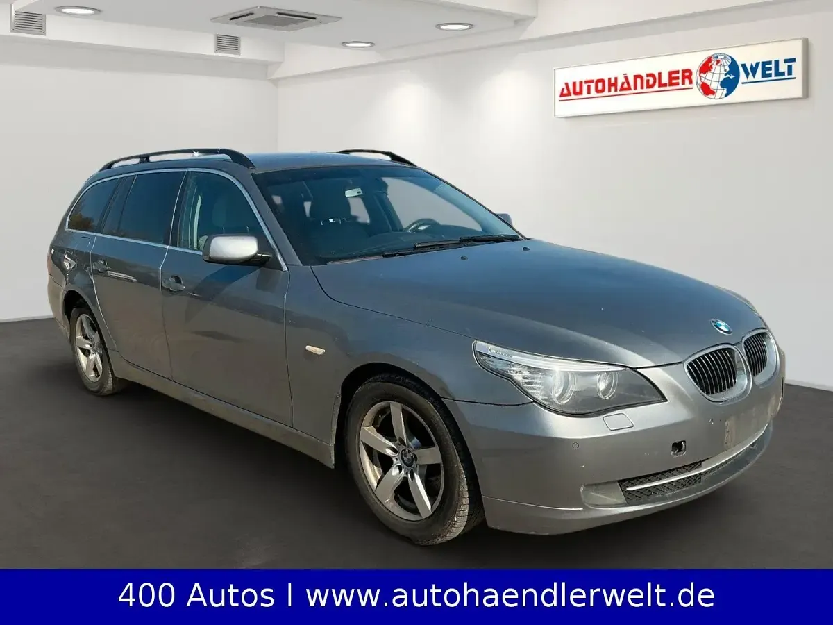 Gebraucht BMW 523 190 PS (139 kW) 2007 Grau Kombi