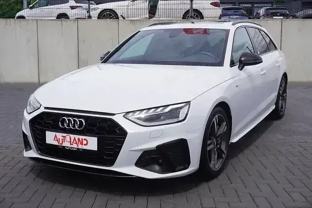 Gebraucht Audi A4 Ambiente 231 PS (169 kW) 2019 Weiß Limousine