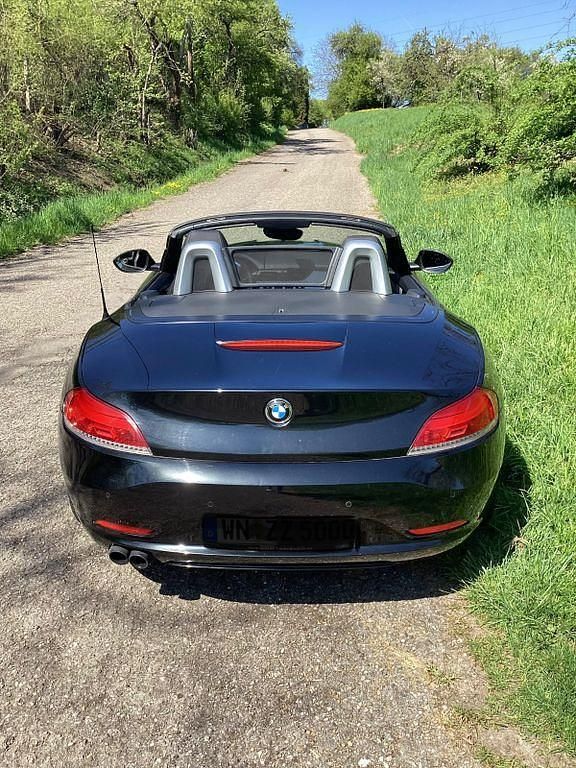 Gebraucht BMW Z4 Sport Line 204 PS (150 kW) 2010 Schwarz Cabrio