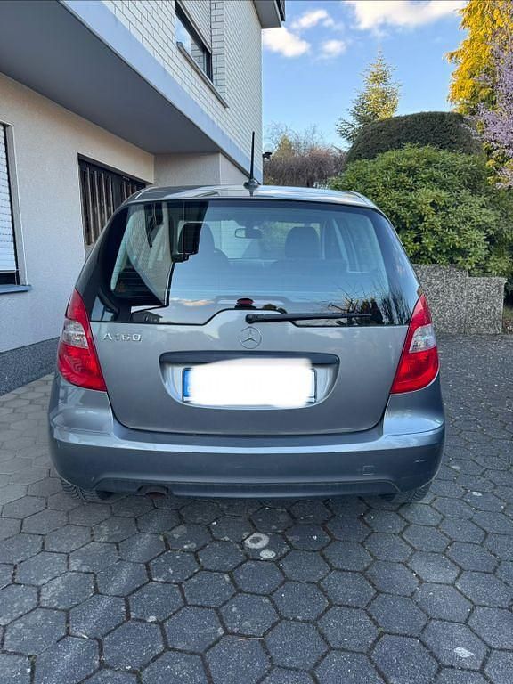 Gebraucht Mercedes A160 95 PS (69 kW) 2010 Grau Van / Kleinbus