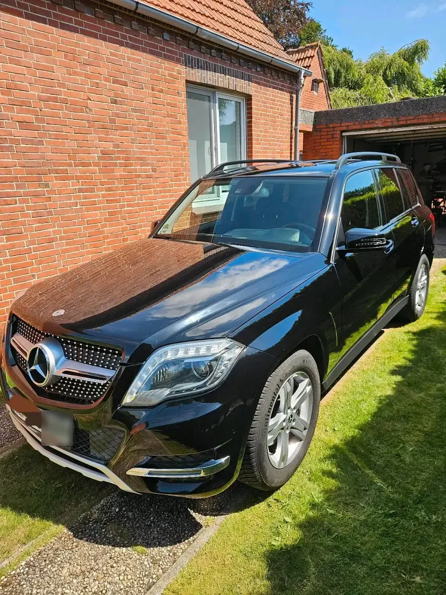Gebraucht Mercedes GLK250 204 PS (150 kW) 2014 Schwarz SUV