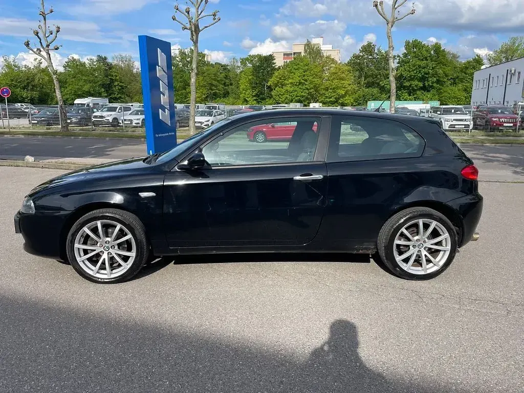 Gebraucht Alfa Romeo 147 Ti 120 PS (88 kW) 2004 Schwarz Kleinwagen