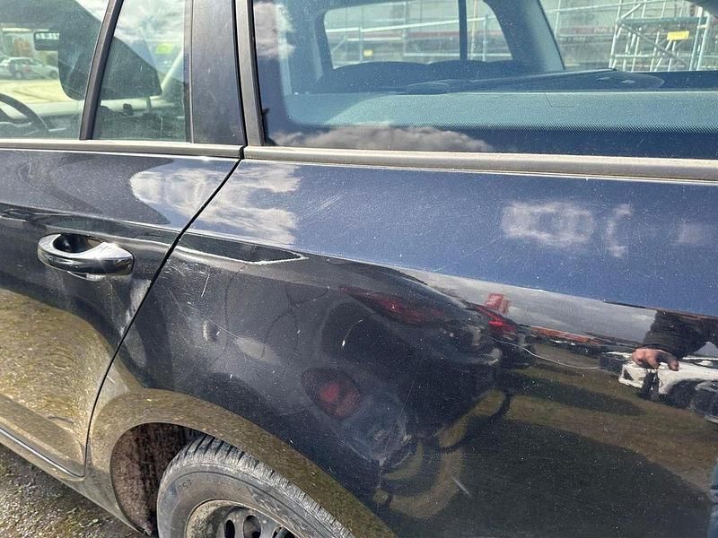 Gebraucht Skoda Octavia 140 PS (102 kW) 2015 Schwarz Kleinwagen