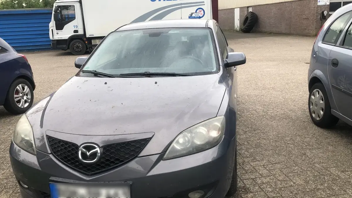 Gebraucht Mazda 3 105 PS (77 kW) 2007 Grau Kleinwagen