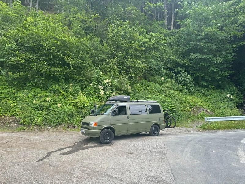 Grün Gebraucht 1994 VW T4 Van | 10.900 € - Bild 1/4