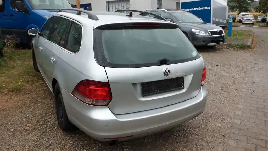 Gebraucht VW Golf VI Style 105 PS (77 kW) 2011 Silber Kombi