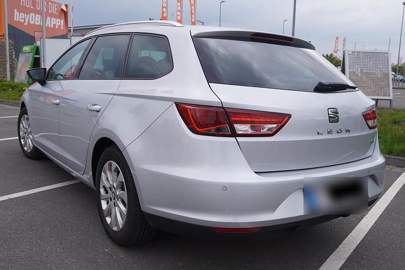 Second-hand Seat Leon ST Style 110 CP (80 kW) 2016 Argintiu Break