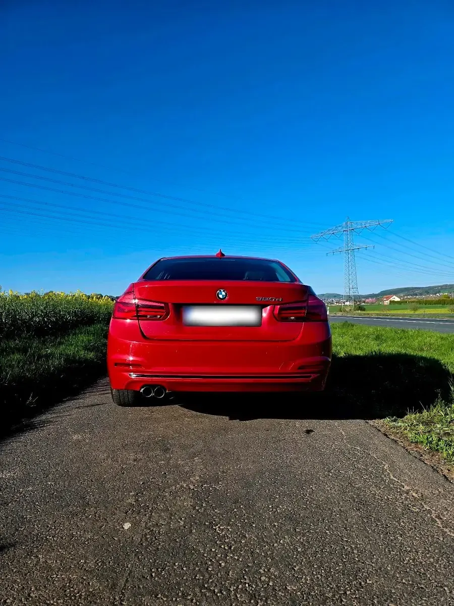 Second-hand BMW 320 Efficient Dynamics 163 CP (119 kW) 2017 Roșu Berlinǎ
