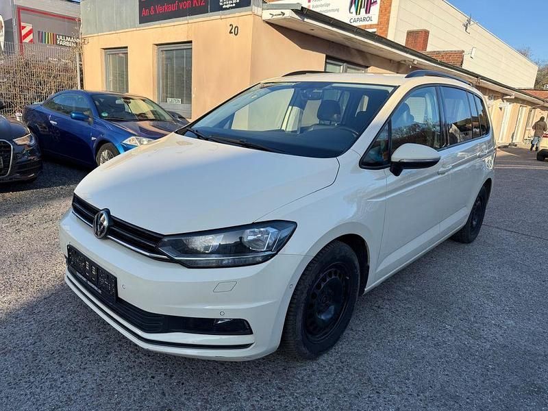 Gebraucht VW Touran 116 PS (85 kW) 2019 Beige Van / Kleinbus