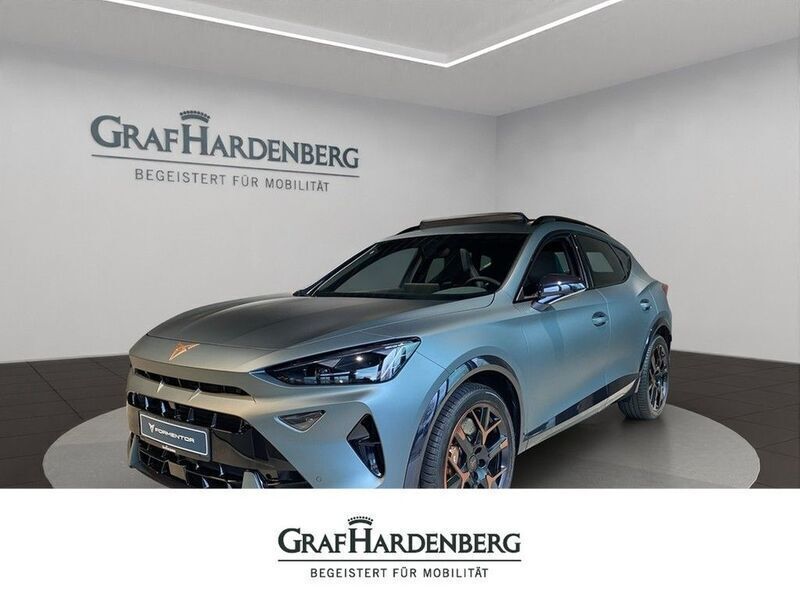 Grau Gebraucht 2025 Cupra Formentor VZ SUV | 48.900 € (Teuer) - Bild 1/4