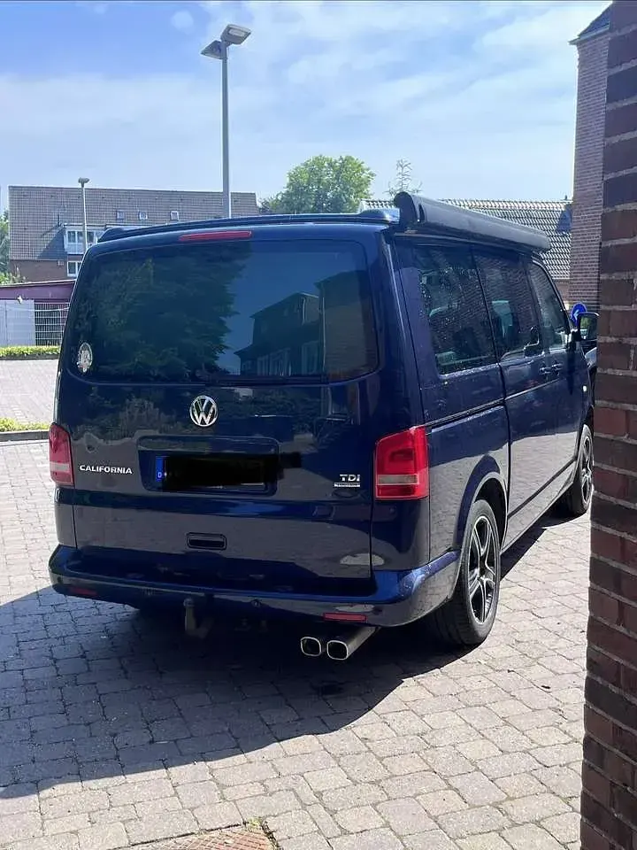 Gebraucht VW Multivan Beach 179 PS (131 kW) 2011 Blau Van / Kleinbus