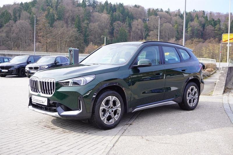 Gebraucht BMW X1 xLine 218 PS (160 kW) 2025 Sanremo green SUV