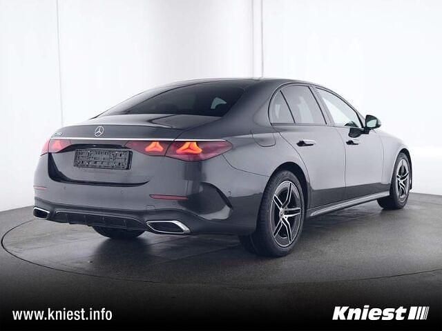 Gebraucht Mercedes E200 Advanced 227 PS (166 kW) 2023 Graphitgrau Limousine