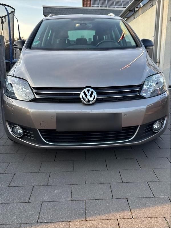 Gebraucht VW Golf VI 105 PS (77 kW) 2011 Braun Kleinwagen